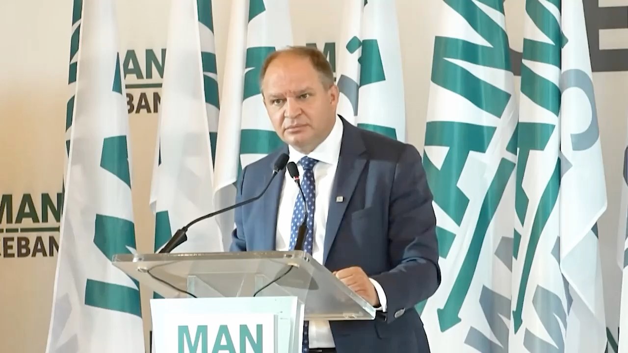 Partidul MAN nu va participa la consult\u0103rile fictive, unde vor fi propu\u0219i candida\u021bii pentru func\u021bia de premier. \nDe ce nu-\u0219i asum\u0103 acest lucru pre\u0219edintele partidul…