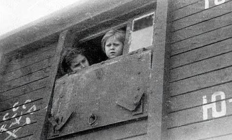 Lichidarea elitei rurale, asta a fost scopul operațiunii „Sud” din noaptea de 5 spre 6 iulie 1949, când 35 mii moldoveni au fost scoși forțat din case și duși în Siberia. 
Regimul stalinist a reușit s…