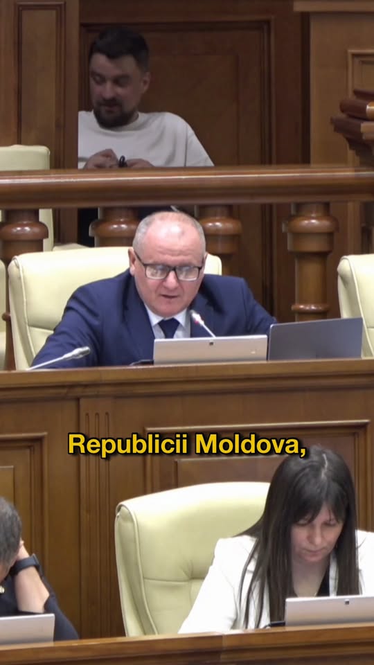 Deputatul PAS Ion Babici, către opoziție, despre instituirea Comisiei internaționale de reclamații pentru Ucraina:  „Spuneți-ne, vă rog, ce fel de statut de neutralitate avem noi, când pe teritoriul n…