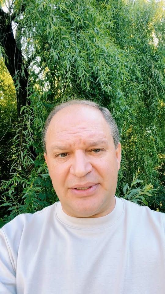 Urgent de luat măsuri!
Escrocii au ajuns la un alt nivel și implică copiii în schemele lor.
Venim cu un anunț pentru fiecare locuitor, dar și pentru cetățenii din toată țara.

Primăria Chișinău va in…