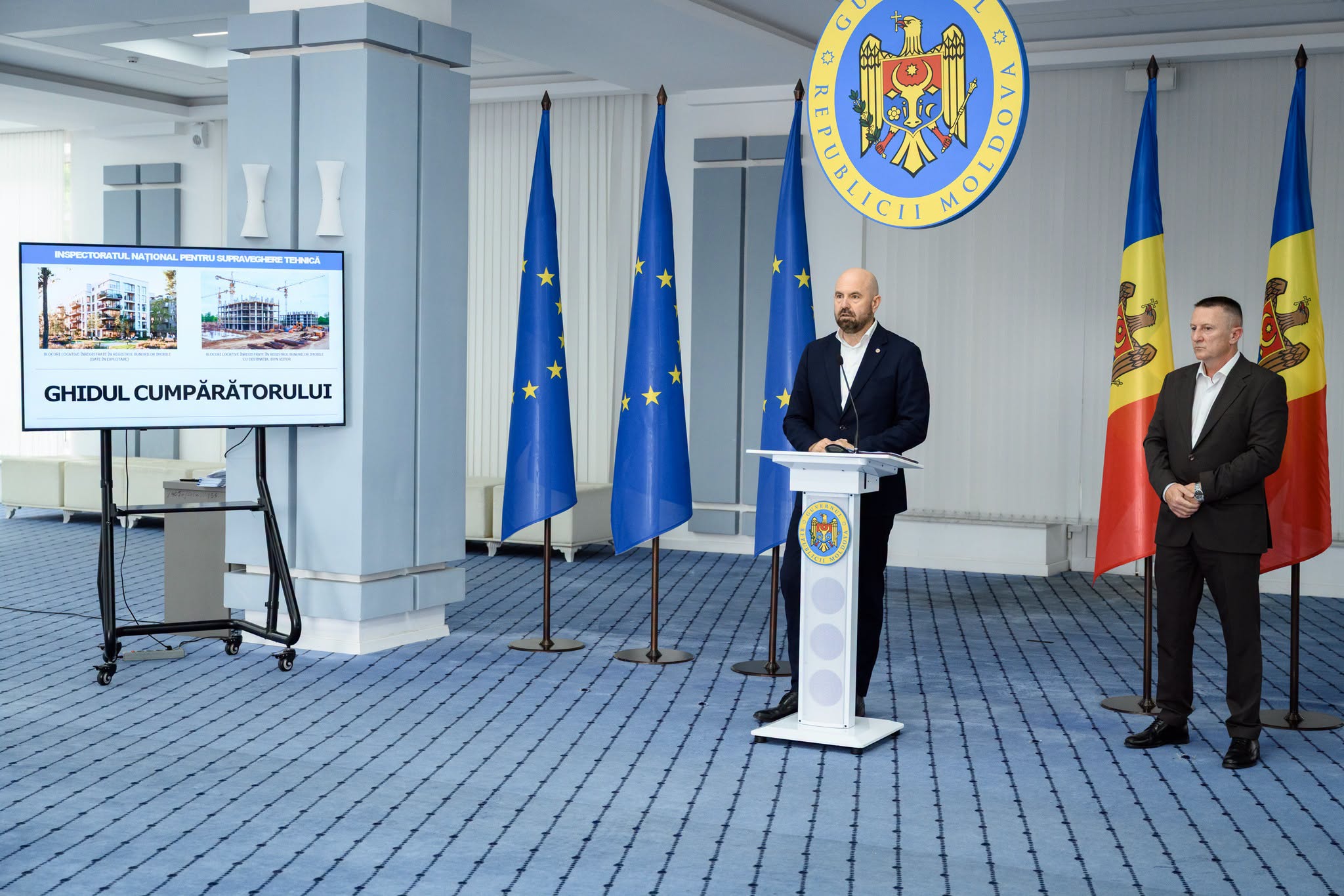 De-a lungul anilor, mulți oameni au fost păcăliți în procesul de achiziție a apartamentelor, iar ulterior, fie s-au pomenit că nu coincid suprafețele locuințelor, fie blocurile sunt fără autorizații, …