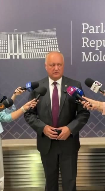 Socialiștii sunt pregătiți să susțină orice inițiativă a colegilor din opoziție, atât parlamentară, cât și extraparlamentară, dacă aceasta este orientată spre schimbarea situației din țară. Acest lucr…