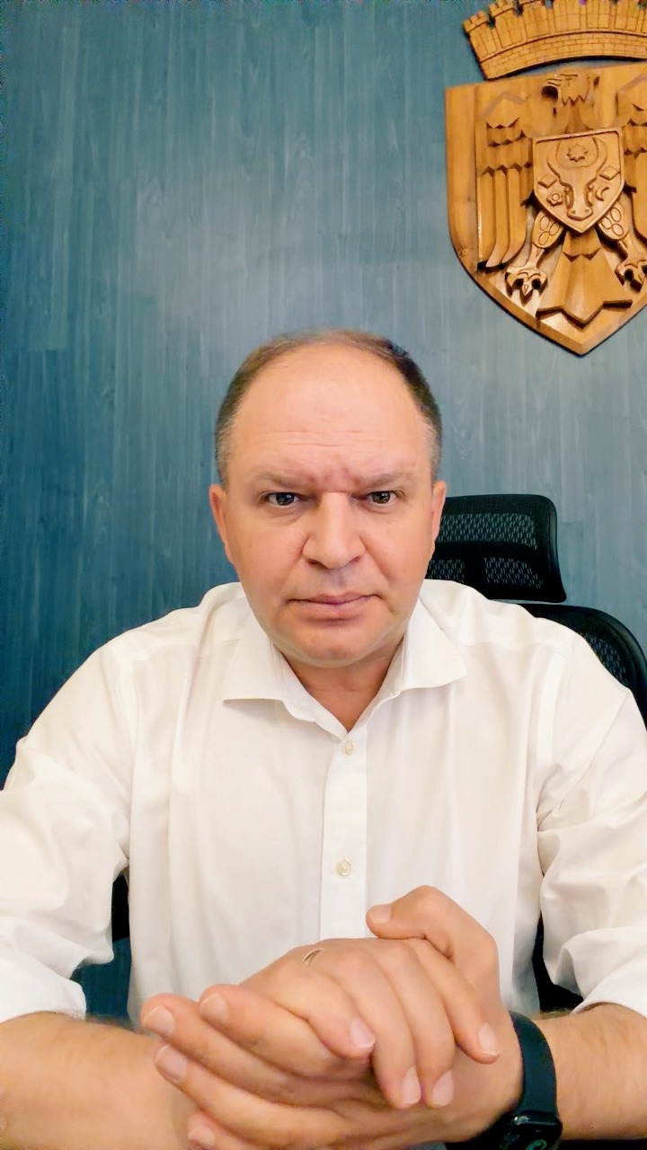 \ud83d\udd34 M\u0103 adresez oficial administra\u021biei de la Kiev \u0219i, \u00een special, pre\u0219edintelui Volodimir Zelenski.\nAst\u0103zi, \u00een numele meu, al tuturor locuitorilor municipiu…