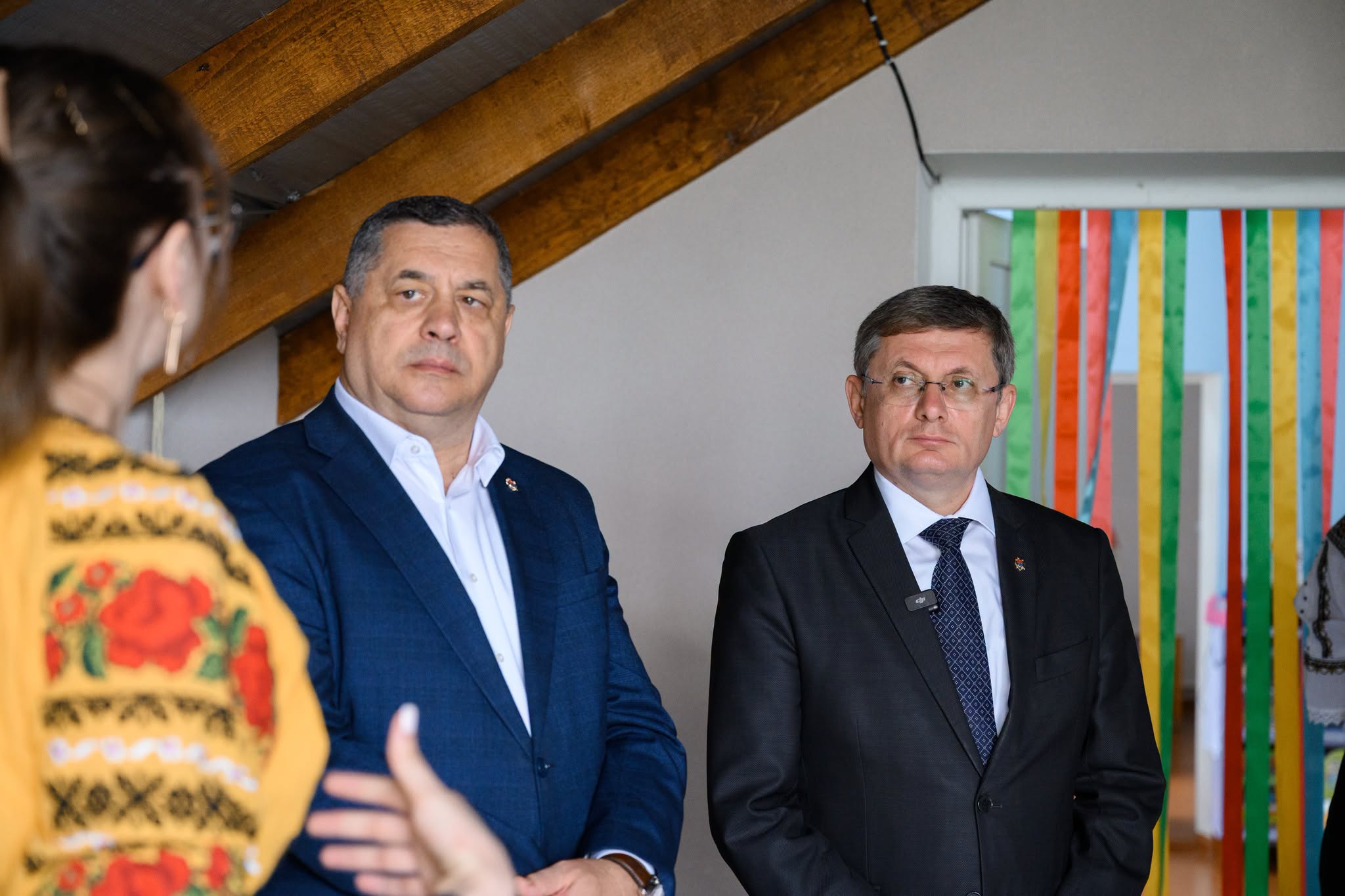 O investiție de circa 20 de milioane de lei a transformat semnificativ grădinița nr.4 din municipiul Cahul. Acum, 200 de copii și 37 de angajați au condiții decente pentru activitățile lor. 

Până acu…