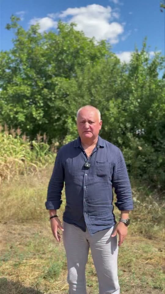 Agricultorii moldoveni sunt îngrijorați de decizia autorităților de a acorda o reducere de 50% din cost pentru tranzitul cerealelor ucrainene pe cale ferată.
Pe fondul situației dificile din agricult…