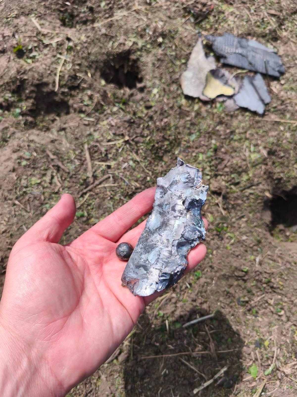 Ieri, la Crocmaz, în raionul Ștefan Vodă, a căzut și a explodat un aparat de zbor de tip dronă-rachetă. Din fericire, nu au fost victime, însă mai multe gospodării au avut de suferit. Autoritățile au …