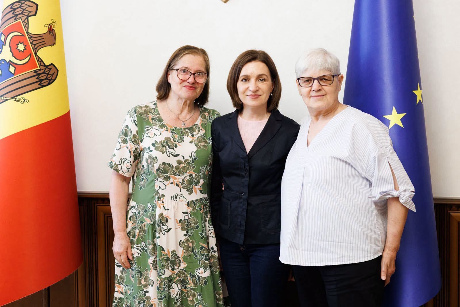 Am avut o întâlnire caldă și emoționantă cu Lilia Neagu și Asea Andruh-Scorpan – cele două prietene care, în 1970, au avut îndrăzneala de a scrie pe zidurile Chișinăului lozinci în limba română, sfidâ…