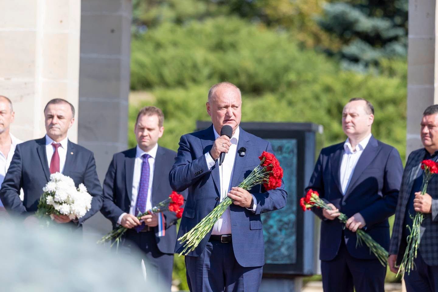 23 august 2026. Capul de pod Șerpeni.

Ținem minte, ne mândrim!

::::::::::

23 августа 2026. Шерпенский плацдарм. 

Мы помним, мы гордимся!