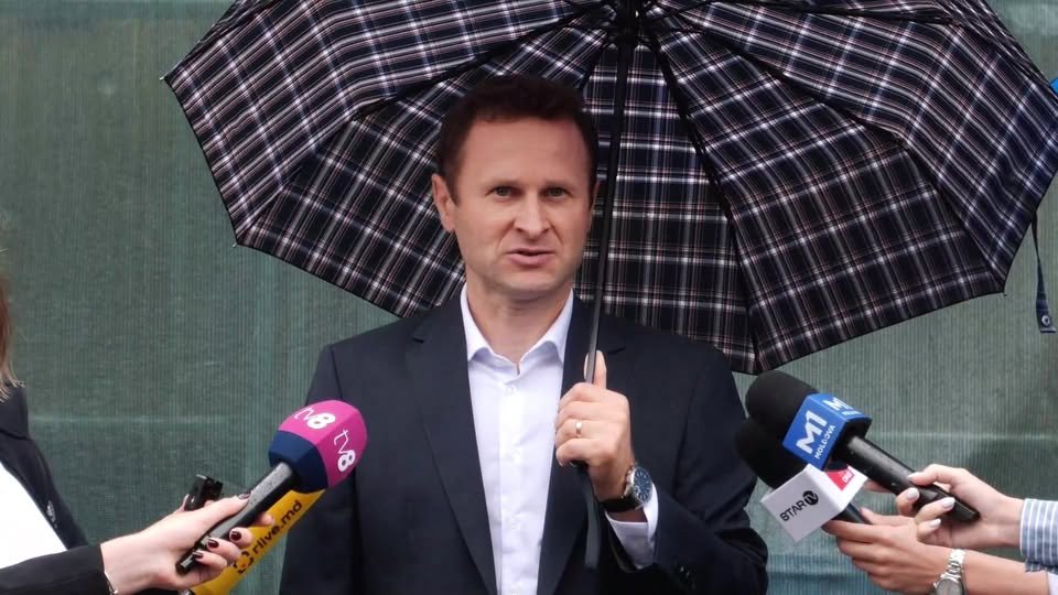 Evenimentul de lansare a lucrărilor de reabilitare energetică a unui bloc locativ multietajat din Chișinău, situat pe str. Grigore Ureche 14