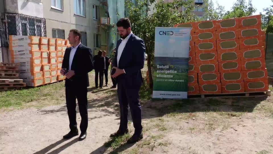 Lansarea oficială a lucrărilor de reabilitare energetică a blocului locativ multietajat din orașul Ialoveni, situat pe str. Alexandru cel Bun 5/2
