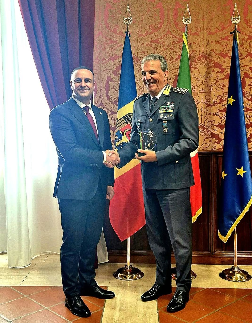 CNA și Garda Financiară din Italia au semnat un Memorandum de înțelegere privind cooperarea în combaterea criminalității economico-financiare

Centrul Național Anticorupție (CNA) și Garda Financiară d…