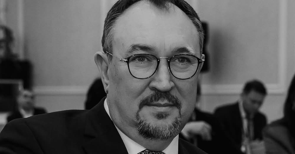 Un editorial foarte bun al fostului președinte al Curții Costitutionale din Republica Moldova despre “unionismul” lui Dan Dungaciu. Alexandru Tănase este omul care a readus limba română în Constituția…