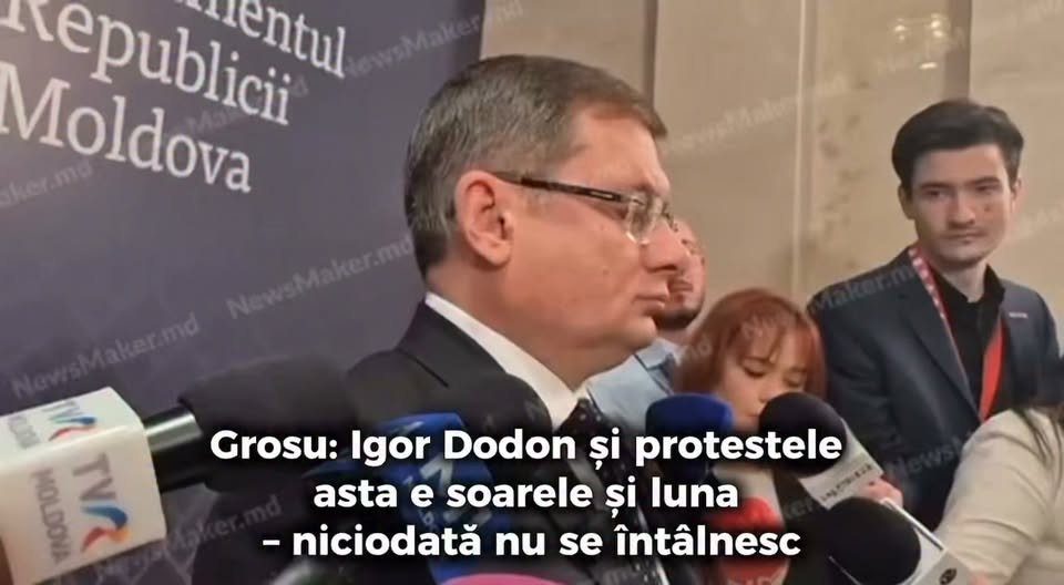 Răspuns pentru Grosu: 

Uneori Soarele și Luna se suprapun. Asta se numește eclipsă. Și urmatoarele proteste în masă vor putea însemna eclipsa și desființarea Guvernării rușinoase a partidului PAS. 

…